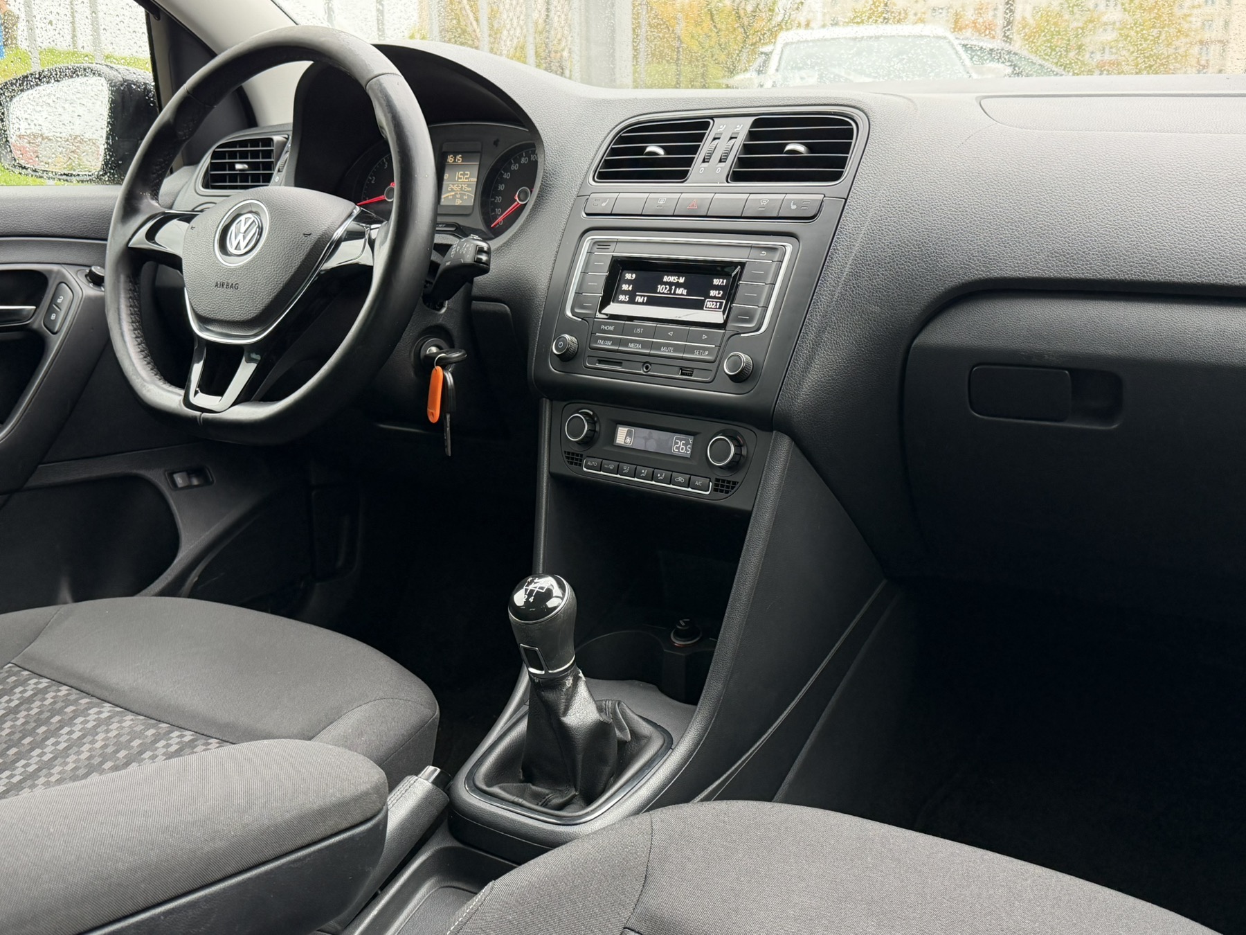  Polo Sedan