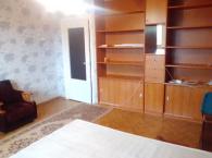 Сдается 1 комнатная квартира по ул. Лещинского, 7  с мебель. (тахта, шкаф, стол, телевизор) из бытов
