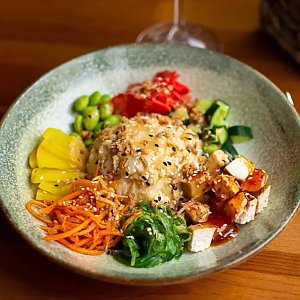 Поке с цыпленком и овощами, Марвин