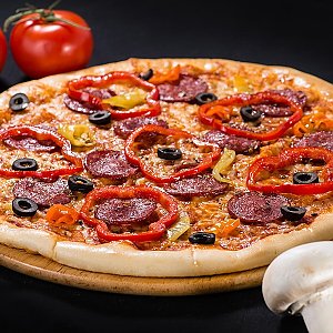 Пицца Салями 30см (тонкое тесто), PizzaNizza