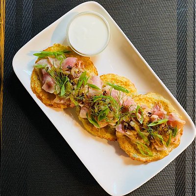 Заказать Драники с грудинкой и сметаной, ТАЙ