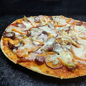 Пицца по-деревенски, Нора Ежа