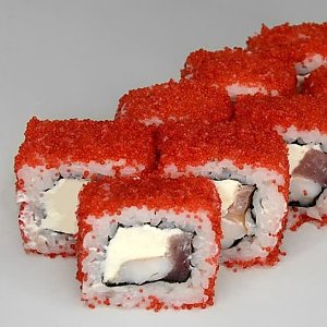 Креветка с тунцом и томатом, Нэко Суши