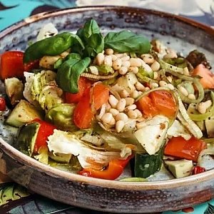 Салат овощной с кедровыми орешками, Незабудка - Брест