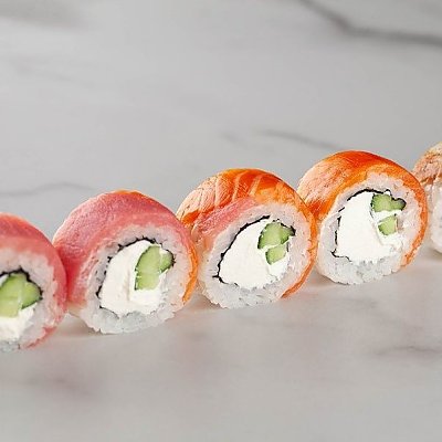 Заказать Ролл Радужный, Japan Sushi