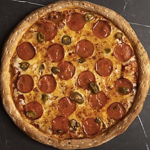 Пицца Медовая Пепперони 40см, Lucky Pizza
