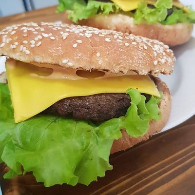 Заказать Чизбургер, Golden Food