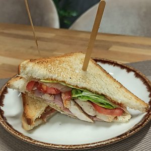 Клаб-сэндвич на светлом хлебе, В Техасе