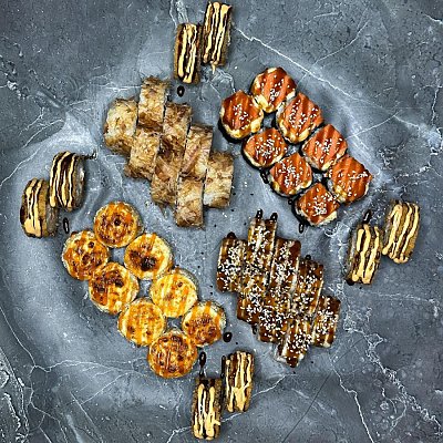 Заказать Сет Акира, Атмосфера