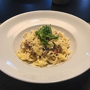 Паста с овощами и грибами, Martin Cafe