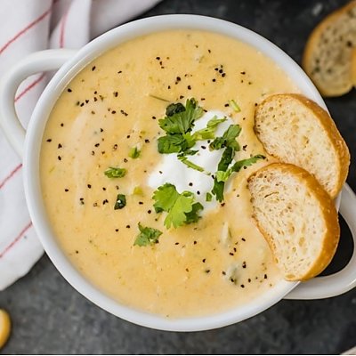 Заказать Английский куриный супчик с сыром, Martin Cafe