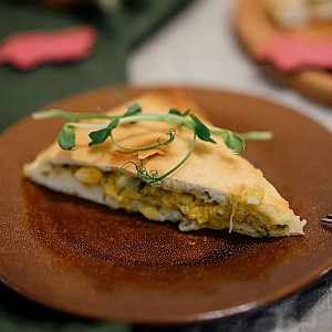 Мини-пирог с тыквой и кукурузой, Piece of Pie
