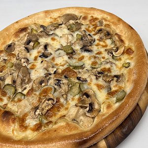 Пицца с жюльеном, Бацькi (на Свиридова)