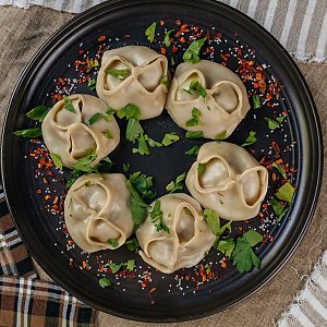 Манты с рубленной говядиной и тыквой, Пряности и Радости