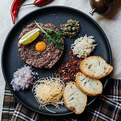 Заказать Тар-тар из говядины, Пряности и Радости