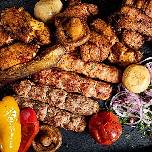 Ассорти из шашлыков на компанию, Top Food