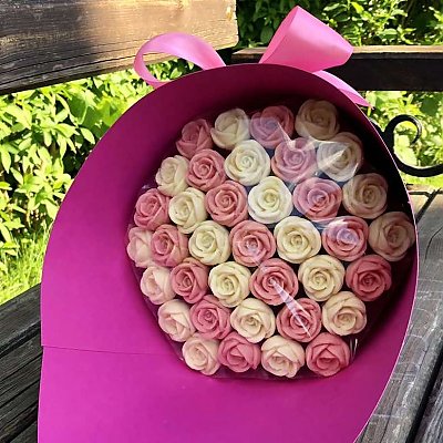 Заказать Букет из 37 шоколадных роз Антураж, Шоколадные Розы