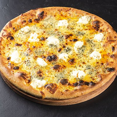 Заказать Пицца Четыре сыра 32см, Дарксайд Клаб