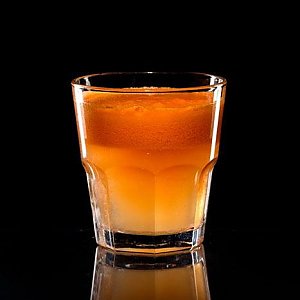 Свежевыжатый сок морковно-яблочный, CAFE GARAGE - Гомель