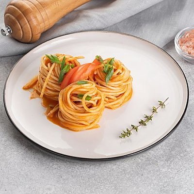 Заказать Паста в томатном соусе с томатами конкассе, 