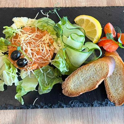 Заказать Тартар из лосося, 