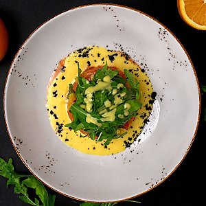 Салат с лососем и апельсином, Костер
