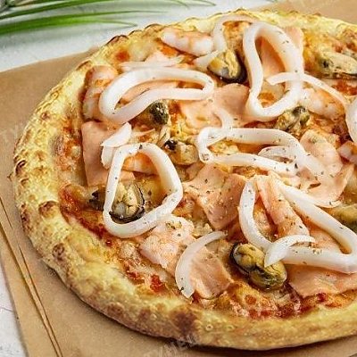 Заказать Пицца Морской сезон Большая, Тунец - Сморгонь