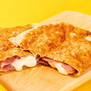 Чебурек с ветчиной и сыром, ЧебурекМи - Витебск