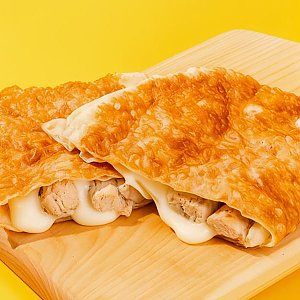 Чебурек с курицей и сыром, ЧебурекМи - Витебск