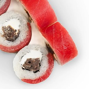 Ролл с тунцом и вяленым томатом, Caviar Sushi