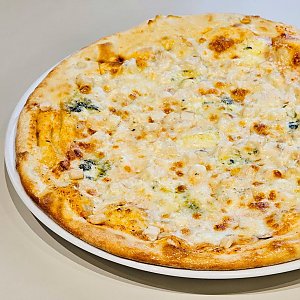 Пицца "Цыпленок Дор Блю" большая, Pizza Smile - Светлогорск