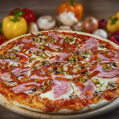 Заказать Пицца американская Капричиоза (900г), Кафе Проспект