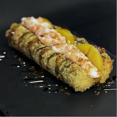 Заказать Ролл Дог с креветкой и персиком, Sushi Dream - Кобрин