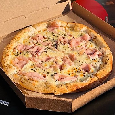 Заказать Пицца с ветчиной 32см, Wood Fired Pizza