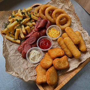 Тарелка закусок, ЧебурекМи - Волковыск