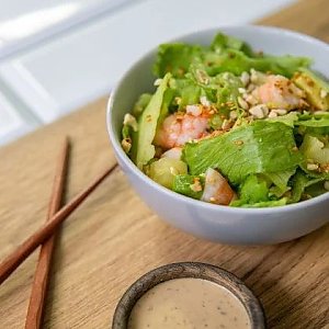 Салат с креветкой, Oni Sushi