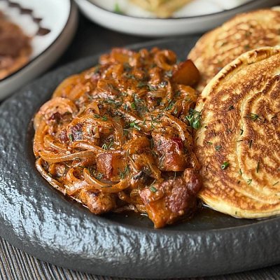 Заказать Традиционная мачанка с толстыми блинами, ДраникЪ