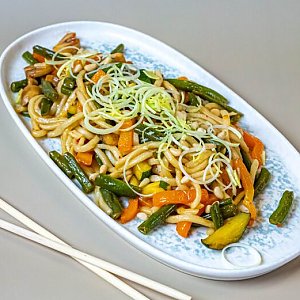 WOK лапша овощная, Токио