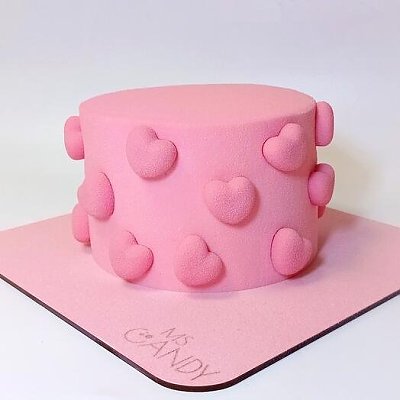 Заказать Торт Ламбет Бархатные сердца в покрытии шоколадный велюр, Ms Candy