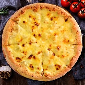 Пицца 4 Сыра, Берлога