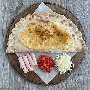 Мини-кальцоне с ветчиной и томатами, Это Пицца - Барановичи