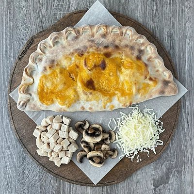 Заказать Мини-кальцоне с курицей и шмпиньонами, Это Пицца - Барановичи