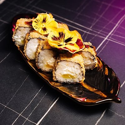 Заказать Ролл Хрустящий Дайкон, Кабаре-клуб Вельвет