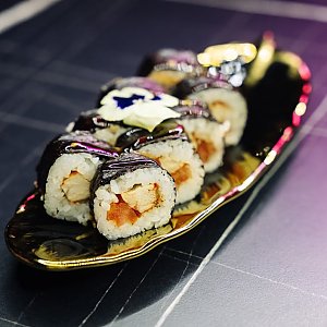 Маки с курицей и томатом, Кабаре-клуб Вельвет