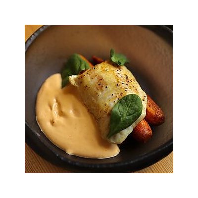 Заказать Филе зубатки с соусом голландез и печеной морковью, Эсперанто