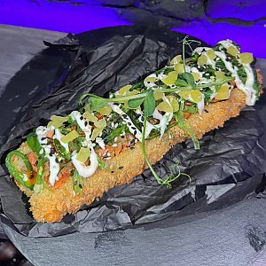 Ролл дог с лососем, Суши-бар Тяга
