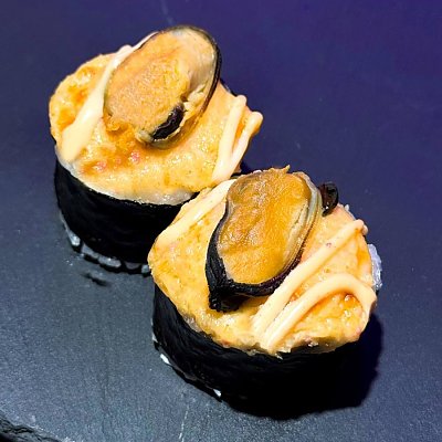 Заказать Ролл запеченный с мидией, Суши-бар Тяга