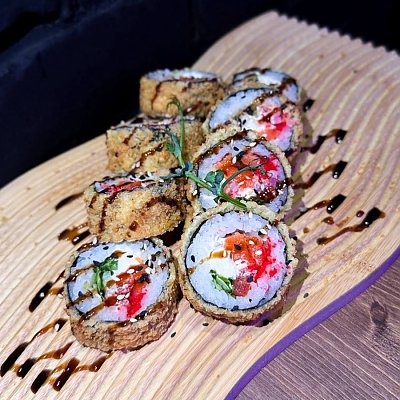 Заказать Ролл Темпура Цезарь с лососем, Суши-бар Тяга