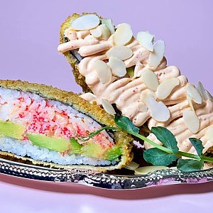 Суши сэндвич креветка спайси, Суши-бар Тяга