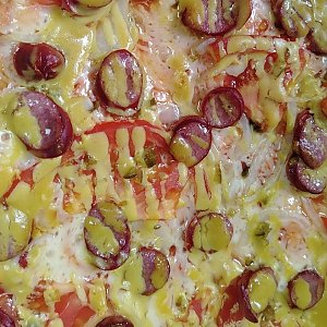 Пицца Домашняя с колбаской Большая, Пере Кус